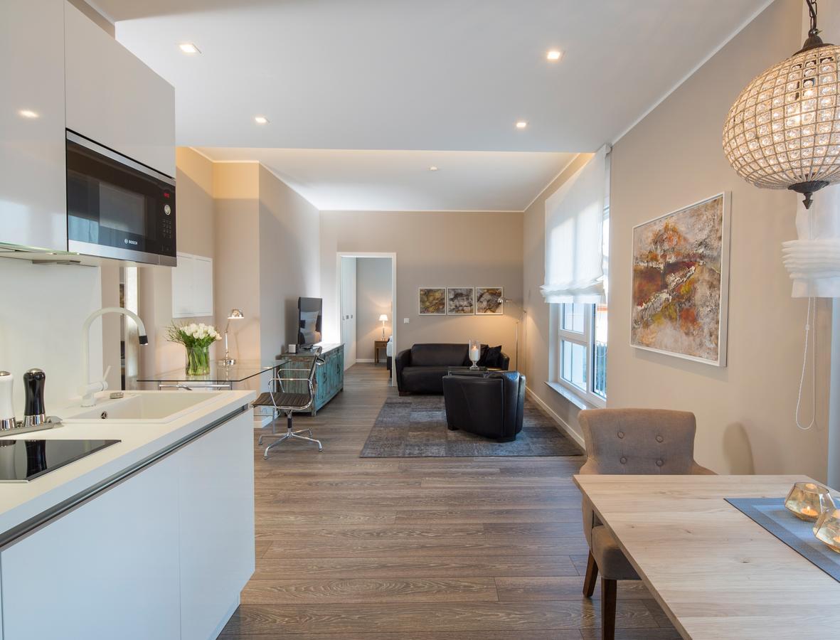 Logis First Class Business Suites Renningen Exterior foto